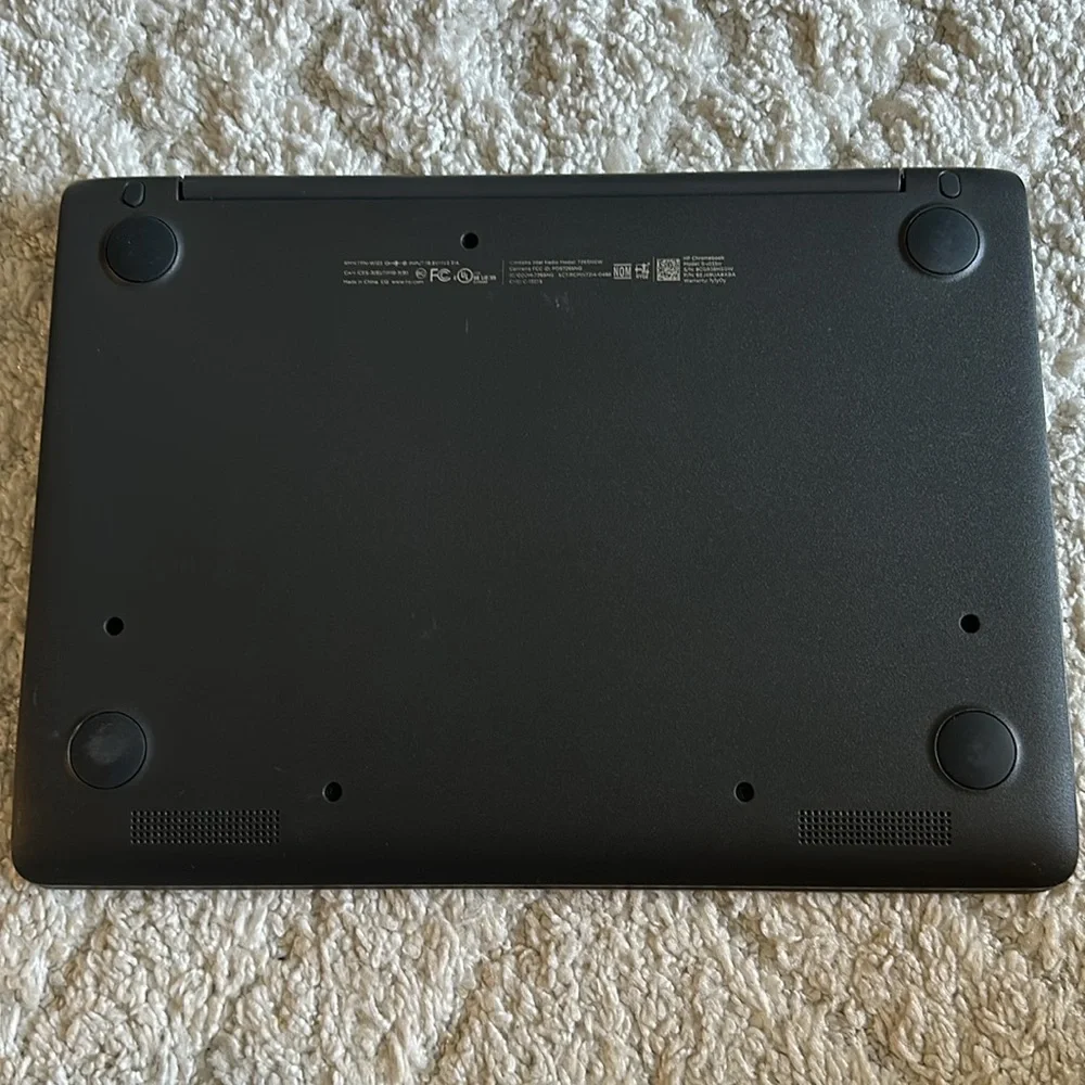 HP Chromebook with charger